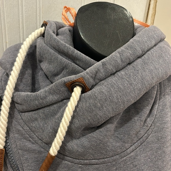 Naketano Size XL The Poet’s Choice Sweatshirt Colored GreyWhite GentlyWorn NWOTS - Picture 7 of 12